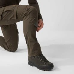 FJÄLLRÄVEN BARENTS PRO HUNTING TROUSERS M Herren - Trekkinghose 27 FJÄLLRÄVEN BARENTS PRO HUNTING TROUSERS M Herren - Trekkinghose -Camping Geschäft 5637684539 j barents pro hunting trousers m fjaellraeven 24